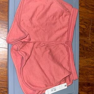 NWT- Olive + Oak bayside red shorts